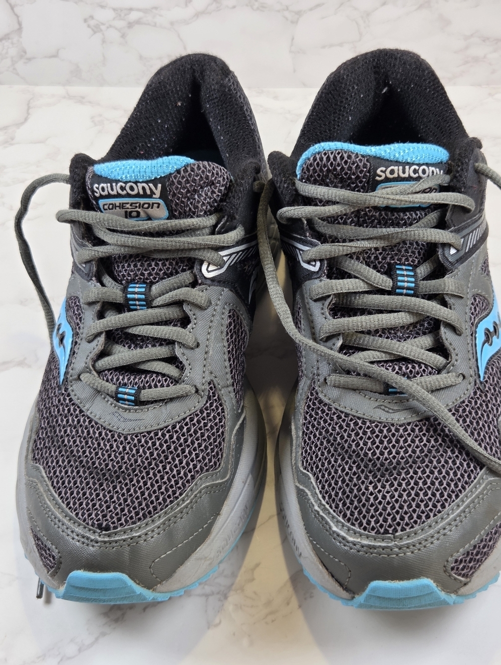 Saucony Charcoal Gray and Teal Running Shoes(B13) - Picture 4 of 6